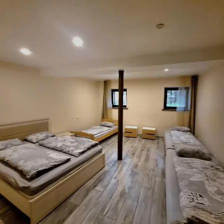 Apartment Spacious In The Quiet Center *